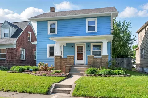 717 Greenlawn Ave, Fort Wayne, IN 46808