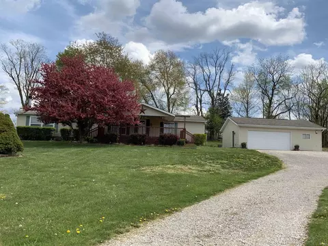 5905 W Leonard Springs Rd, Bloomington, IN 47403