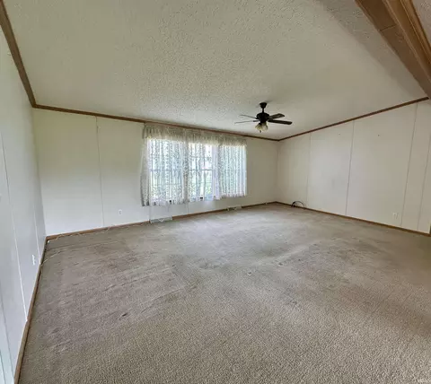 702 S Third St, Flora, IN 46929 photo 9