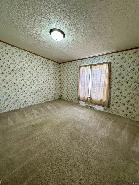702 S Third St, Flora, IN 46929 photo 18