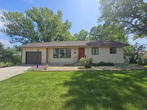 1293 W Popcorn Rd, Bloomington, IN 47403