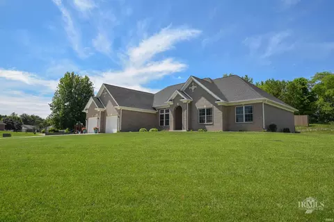 805 W Barouche, Pendleton, IN 46064 photo 36