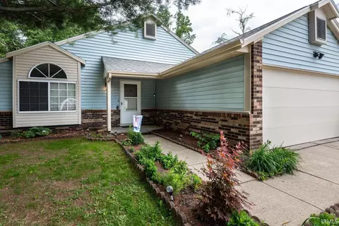 3879 Woodmere Way, Bloomington, IN 47403