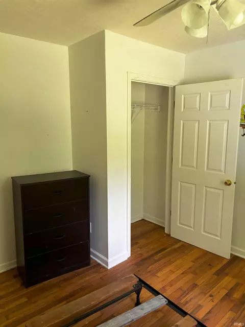 Bedroom - 1199 Bryantsville Rd, Mitchell, IN 47446 photo 6 of 8