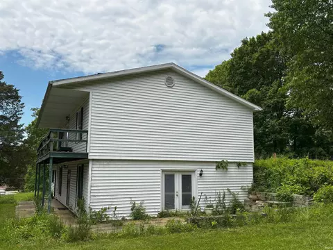 Exterior - 1199 Bryantsville Rd, Mitchell, IN 47446 photo 1 of 3