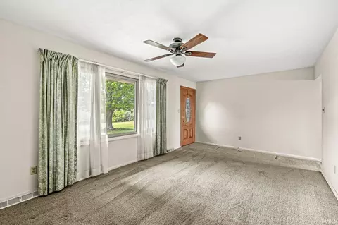 50650 Cherry Rd, Granger, IN 46530 photo 4