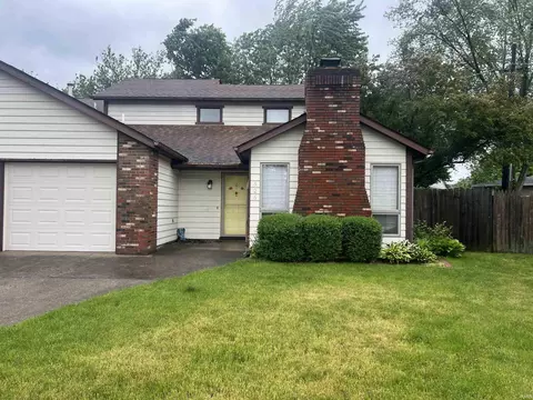 526 Wellington Ct, Lafayette, IN 47904