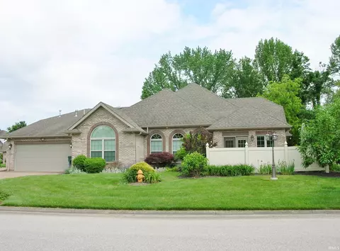 8036 Wolf Creek Ct, Evansville, IN 47712