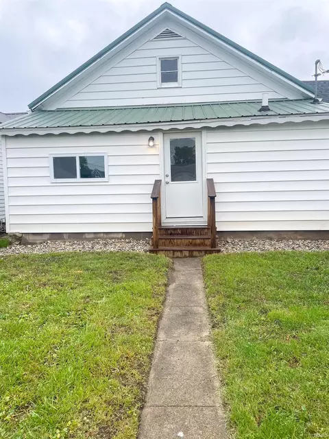 Exterior - 511 E 3rd Street St, Peru, IN 46970 photo 1 of 3