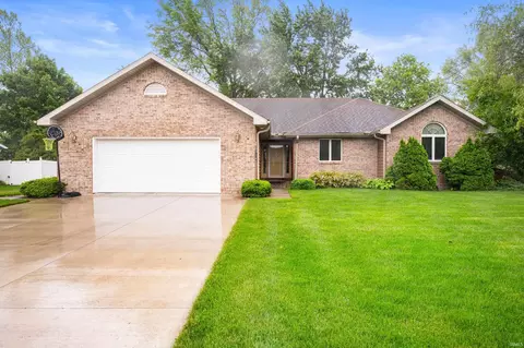 314 E Hickory Grove Rd, Hartford City, IN 47348