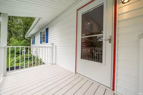 Exterior - 423 E 13th St, Fairmount, IN 46928 photo 3 of 6