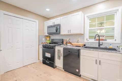 Kitchen - 423 E 13th St, Fairmount, IN 46928 photo 2 of 2