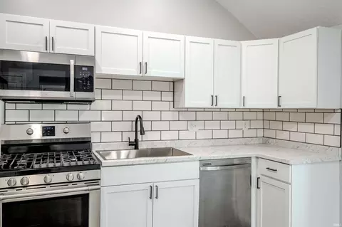 Kitchen - 4280 S 1170 E, Lagrange, IN 46761 photo 1 of 2