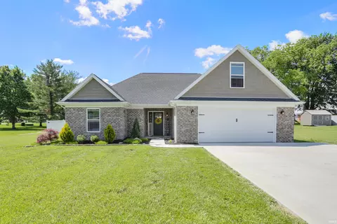 606 W Elm St, Haubstadt, IN 47639
