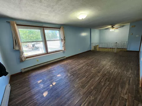 524 W Buckeye St, Berne, IN 46711 photo 10