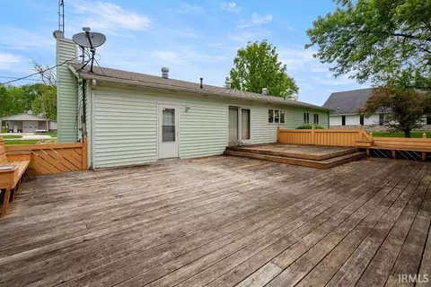 Exterior - 315 E Payton St, Greentown, IN 46936 photo 4 of 5