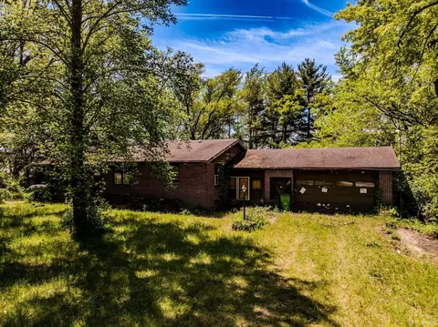 7623 E Us Highway 35, Losantville, IN 47354