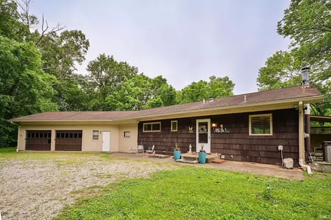 11420 Lower Mount Vernon Rd, Evansville, IN 47712