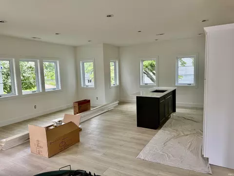 910 N Maple St, Bloomington, IN 47404 photo 8