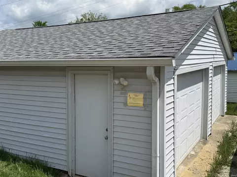 910 N Maple St, Bloomington, IN 47404 photo 5