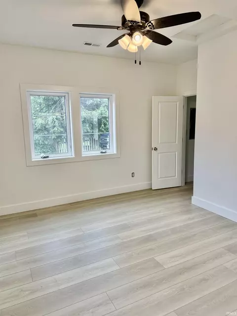 910 N Maple St, Bloomington, IN 47404 photo 9