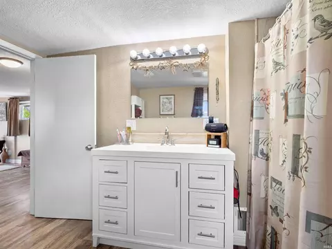 609 Old Brick Rd, Auburn, IN 46706 photo 15
