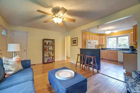 1005 E Maxwell Ln, Bloomington, IN 47401 photo 10