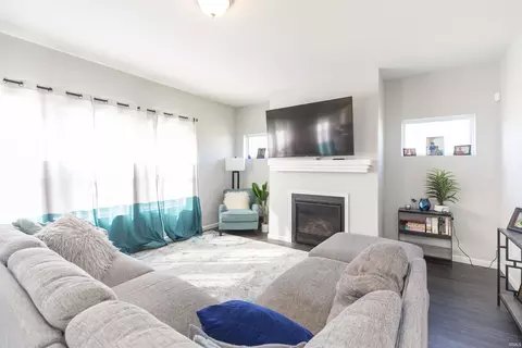 Living - 53301 Corwin Dr, Granger, IN 46530 photo 1 of 2