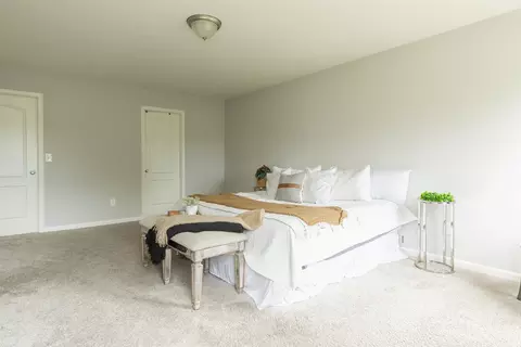 Bedroom - 53301 Corwin Dr, Granger, IN 46530 photo 2 of 3