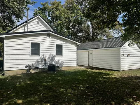 Exterior - 138 E Washington St, Monroe, IN 46772 photo 5 of 7