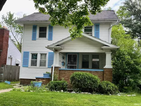 3201 Alexander St, Fort Wayne, IN 46806
