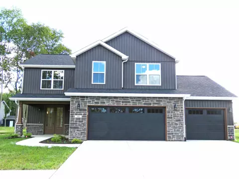 909 S Hoke Ave, Frankfort, IN 46041