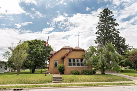 585 N Maple St, Orleans, IN 47452