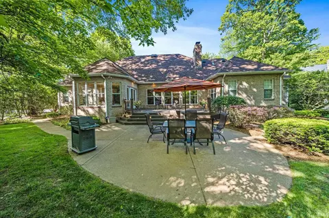 52065 Iron Forge Ct, Granger, IN 46530 photo 3