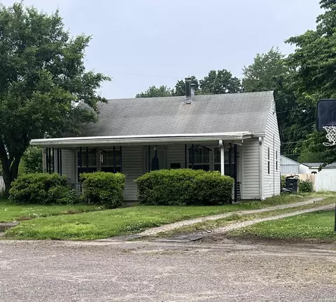 2011 Maplewood Cir, Evansville, IN 47714