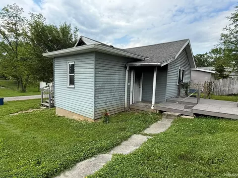 2422 L St, Bedford, IN 47421 photo 2
