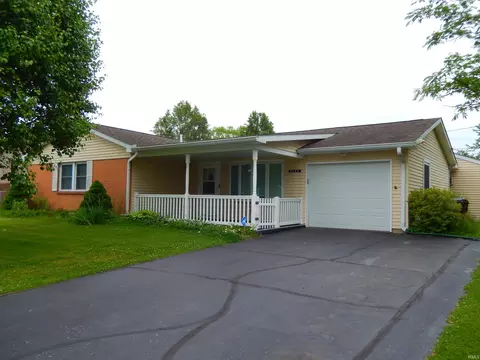 4124 W Middle Ct, Bloomington, IN 47403