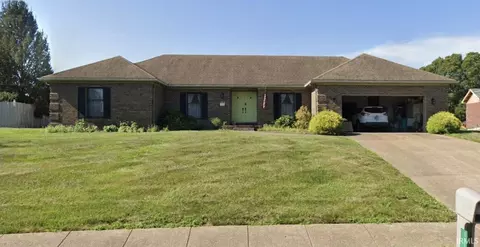 8110 Upper West Terrace Dr, Evansville, IN 47712