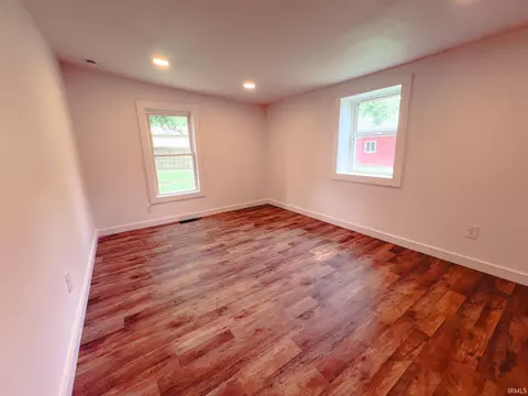 202 E Vine St, Mitchell, IN 47446 photo 20