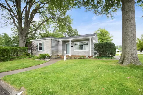 2645 Ravenswood Ct, Evansville, IN 47714