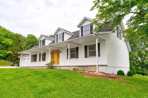 601 E Rose Bowl Dr, Santa Claus, IN 47579