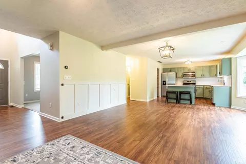 4437 W Silverthorne St, Bloomington, IN 47404 photo 8