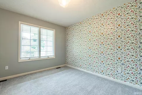 4437 W Silverthorne St, Bloomington, IN 47404 photo 7