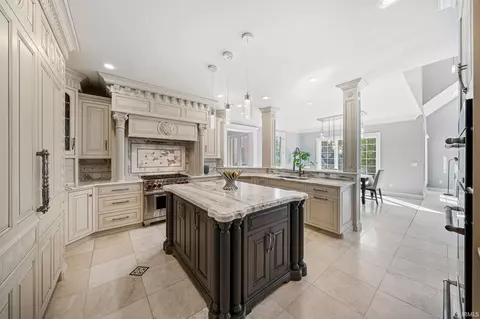 17540 Dublin Dr, Granger, IN 46530 photo 16