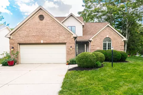 3839 E Tamarron Dr, Bloomington, IN 47408 photo 1