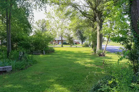 802 Hasenour Ave, Jasper, IN 47546 photo 11