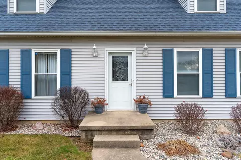 300 S Heritage Dr, Delphi, IN 46923 photo 4