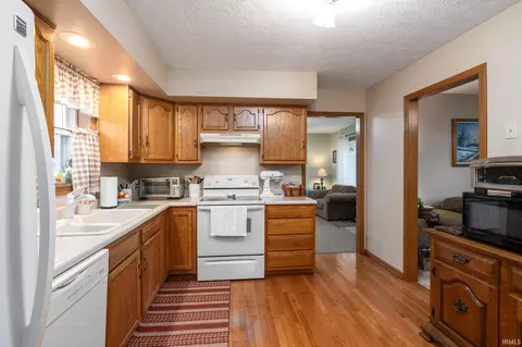 300 S Heritage Dr, Delphi, IN 46923 photo 9