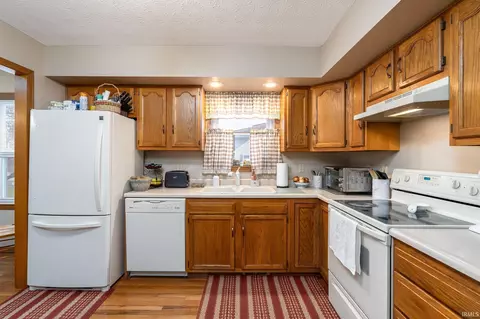 300 S Heritage Dr, Delphi, IN 46923 photo 7