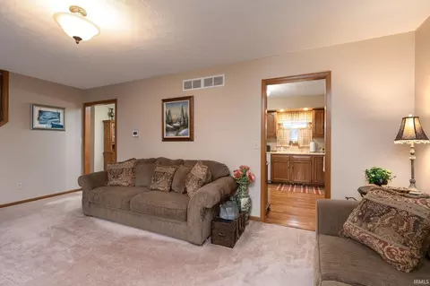 300 S Heritage Dr, Delphi, IN 46923 photo 17